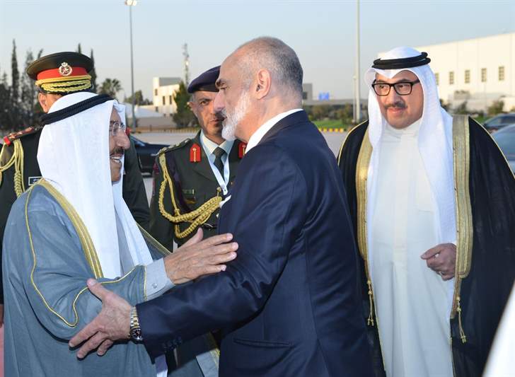 سمو الأمير يغادر الأردن بعد ترؤسه وفد الكويت في القمة العربية 