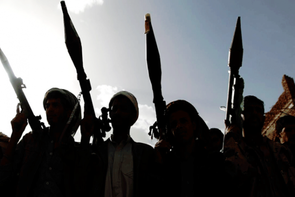 "العصائر والبسكويت" أحدث وسائل  الحوثيين لـ  تهريب السلاح