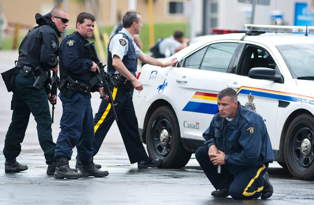 كندا: الشرطة تبحث عن رجل قطع حجاب فتاة