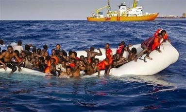 إنقاذ 73 مهاجراً في البحر الأبيض المتوسط.. قبالة السواحل الليبية