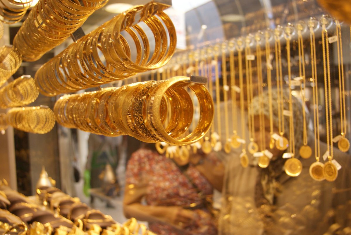الذهب يستقبل رمضان بلا تغير في الأسعار