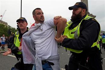 اعتقال متظاهرين خلال احتجاجات لليمين المتطرف في لندن