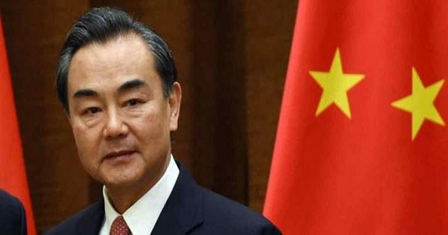 بكين تثني على «تاريخ جديد» بعد قمة سنغافورة داعية إلى «نزع كامل للسلاح النووي»
