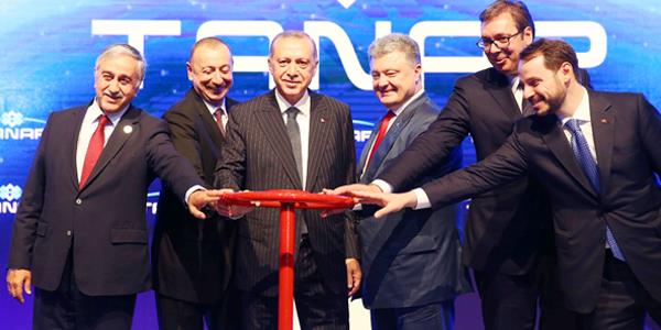 إردوغان يفتتح أنبوبا يضخ الغاز من أذربيجان لأوروبا: جزء من طريق حرير للطاقة
