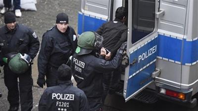 ألمانيا: حملة تفتيش كبيرة في عدة ولايات ضد عصابات تهريب البشر