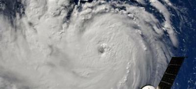 المركز الأمريكي للأعاصير: الإعصار فلورنس يتراجع للفئة الثانية