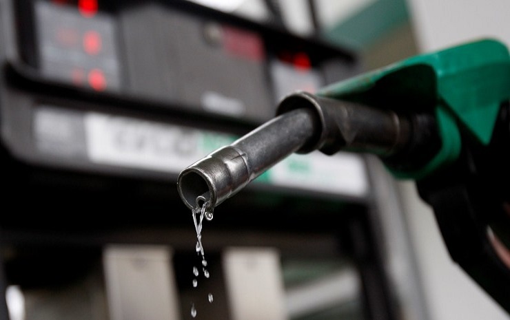 السعودية تنفي زيادة أسعار البنزين