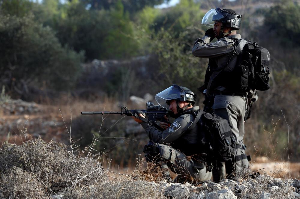 استشهاد فلسطيني بعد محاولة طعن جندي إسرائيلي في الضفة الغربية