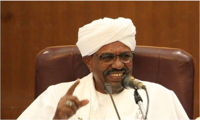 السودان يعلن البدء في محادثات مع واشنطن لرفع اسمه من قائمة الإرهاب