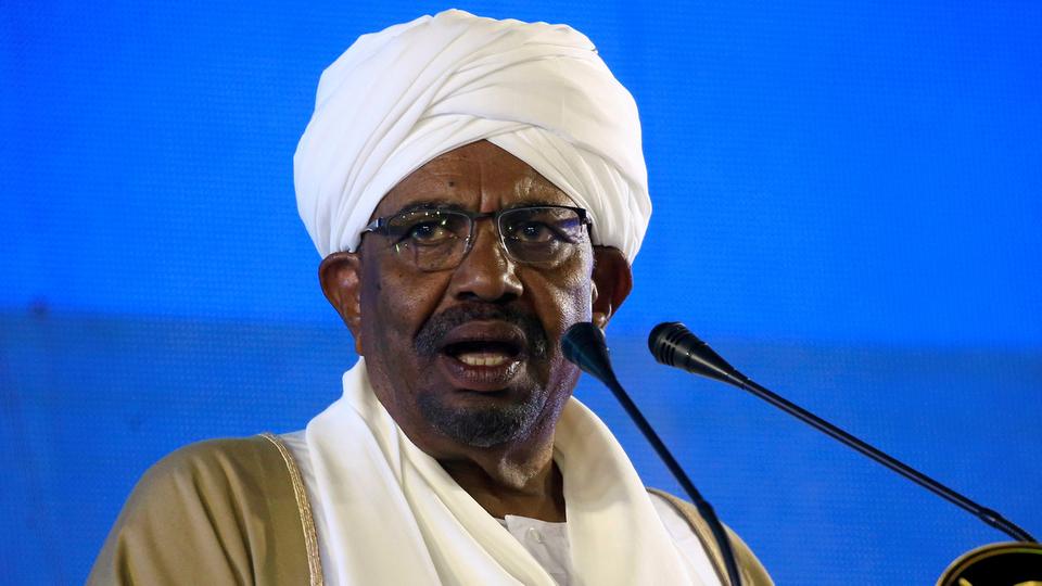 البشير: جهات أجنبية تتآمر على السودان وتسعى لتركيعه
