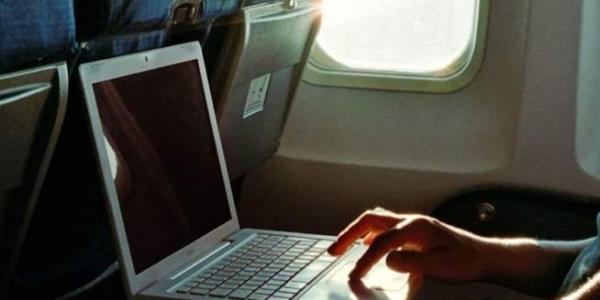 رفع حظر حمل الأجهزة الإلكترونية على رحلات الطيران القادمة لبريطانيا من 5 دول عربية