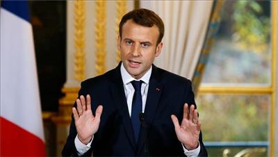 الرئيس الفرنسي يطلق حملة «نقاش وطني» بهدف إخماد الاحتجاجات