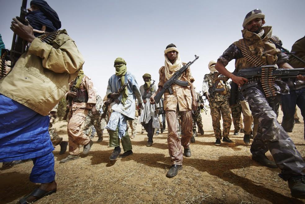 مسلحون يقتلون أكثر من 30 من الطوارق في شمال مالي