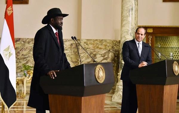 السيسي يؤكد حرص مصر على تعزيز السلام والاستقرار بجنوب السودان