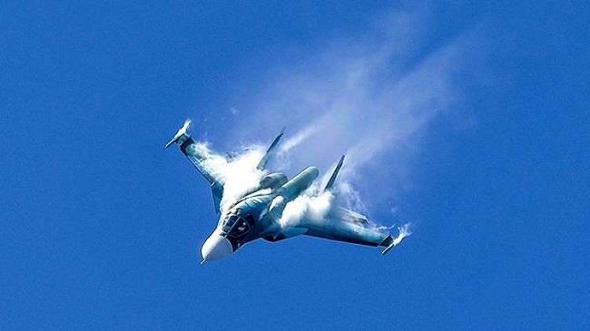«الدفاع» الروسية: خطأ ارتكبه أحد الطيارين أدى لاصطدام قاذفتي «سو-34» في الشرق الأقصى