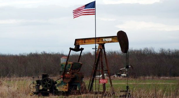 عدد حفارات النفط في أمريكا يسجل أكبر هبوط أسبوعي