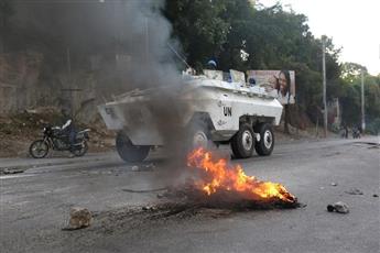 استمرار الاحتجاجات العنيفة ضد السلطة في هايتي بسبب الفساد
