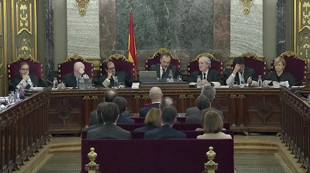بدء محاكمة قادة انفصال كتالونيا