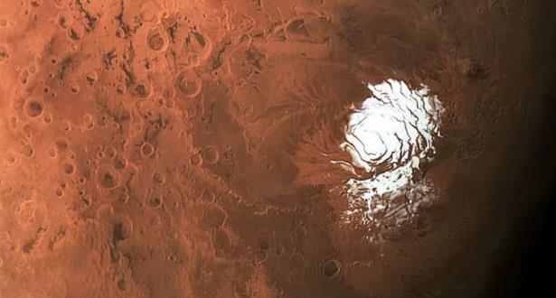 العثور على أنهار مياه ضخمة على سطح المريخ