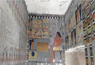 مصر.. اكتشاف مقبرة تعود لحقبة الأسرة الخامسة في «سقارة»
