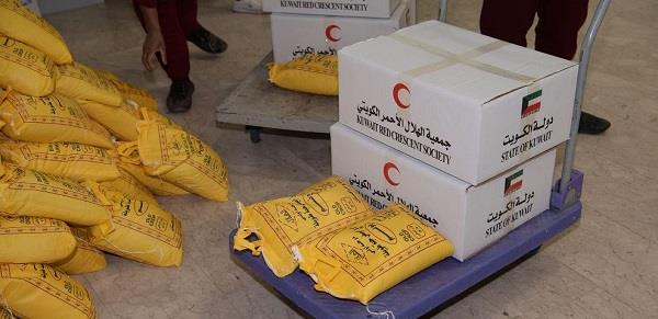 «الهلال الأحمر الكويتية»: بدء توزيع المساعدات الغذائية الرمضانية على الأسر المحتاجة