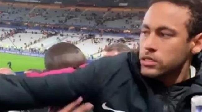 إيقاف نيمار 3 مباريات لاشتباكه مع مشجع في نهائي كأس فرنسا