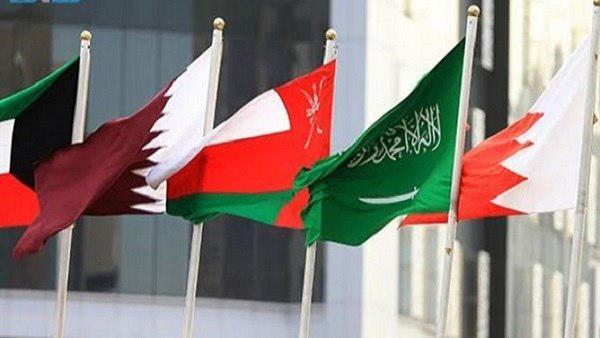 السعودية والبحرين ومصر تطالب قطر بوقف تمويل الجماعات الإرهابية