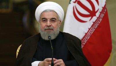 الرئيس الإيراني يطالب بالحصول على صلاحيات «زمن الحرب»