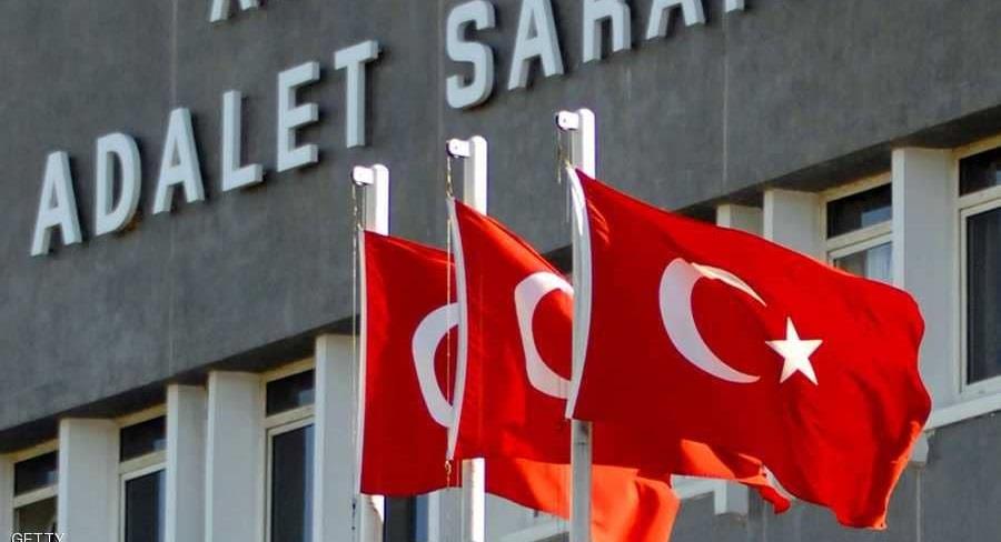 السجن لسبعة صحافيين أتراك يعملون في صحيفة موالية للأكراد