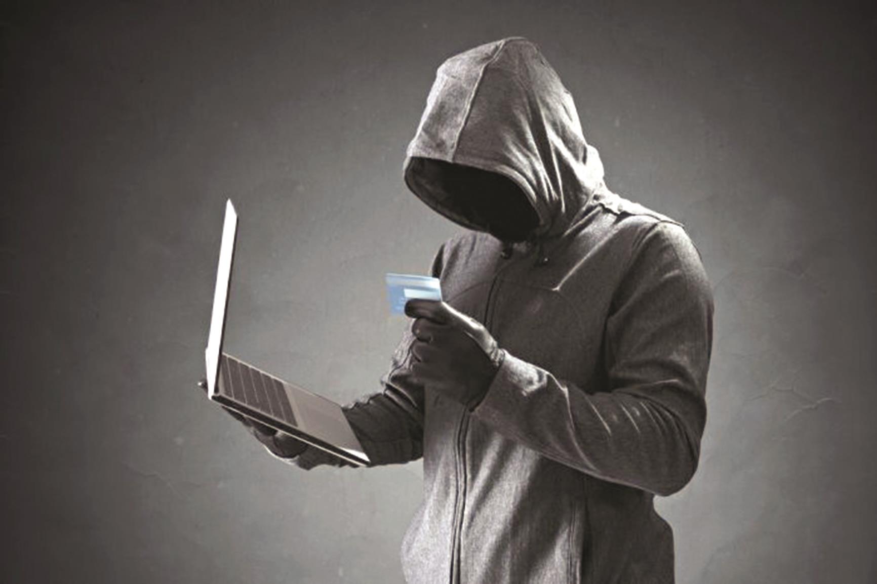 قراصنة يستخدمون شبكات «واي فاي» في الأماكن العامة... لسرقة حساباتك!