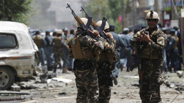 قوات أفغانية وأميركية تقتل قياديين ومسلحين من طالبان