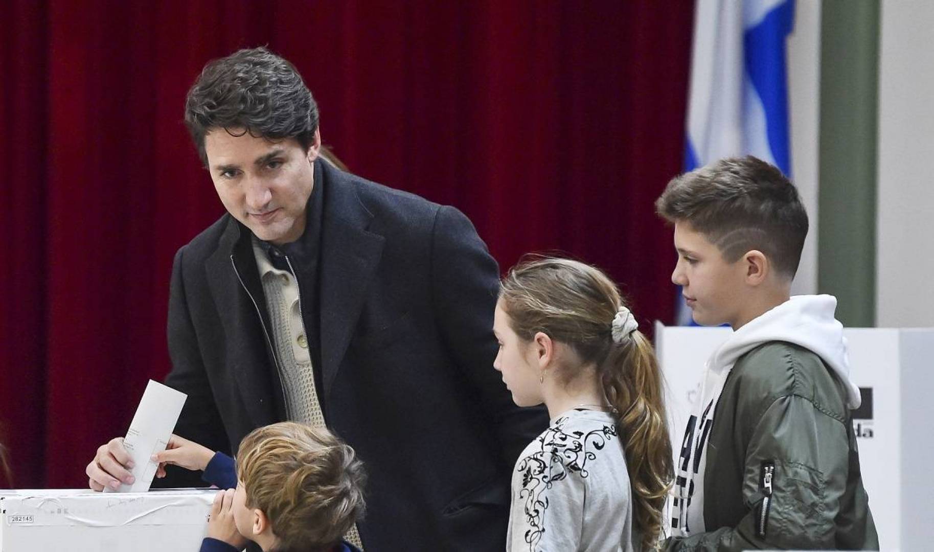 نتيجة الانتخابات الكندية ستتيح لترودو تشكيل حكومة أقلية  