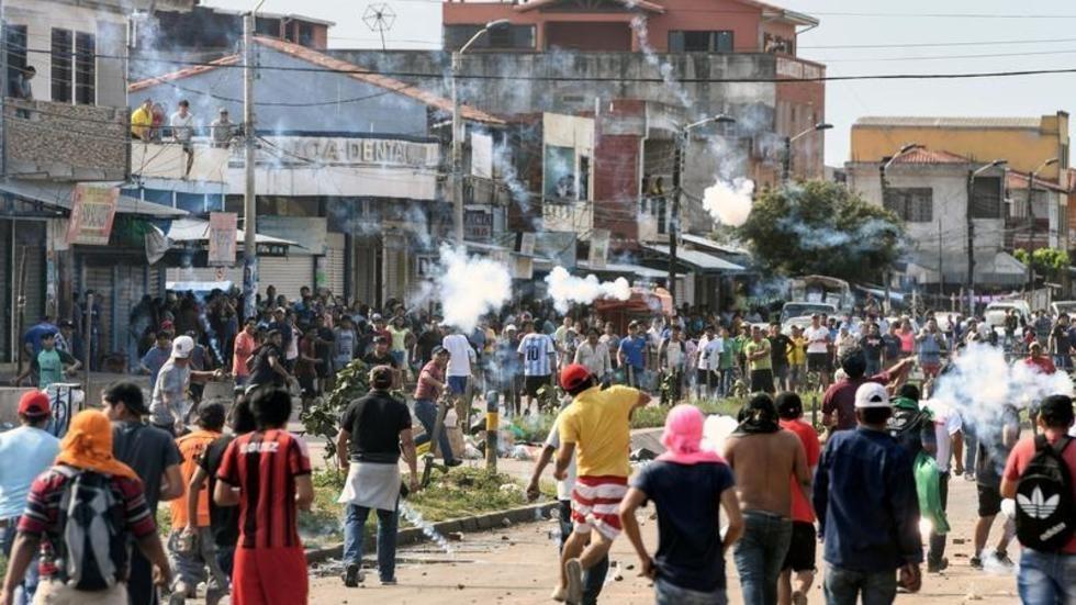 وحدات من الشرطة تتمرد على الرئيس موراليس في ثلاث مدن بوليفية