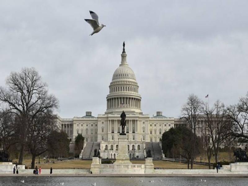 «الكونغرس» يعقد ثاني جلسة علنية حول «عزل ترامب»