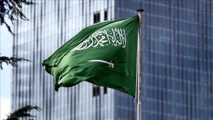 السعودية تتعاقد مع شركات بتروكيماويات عالمية بملياري دولار.. 