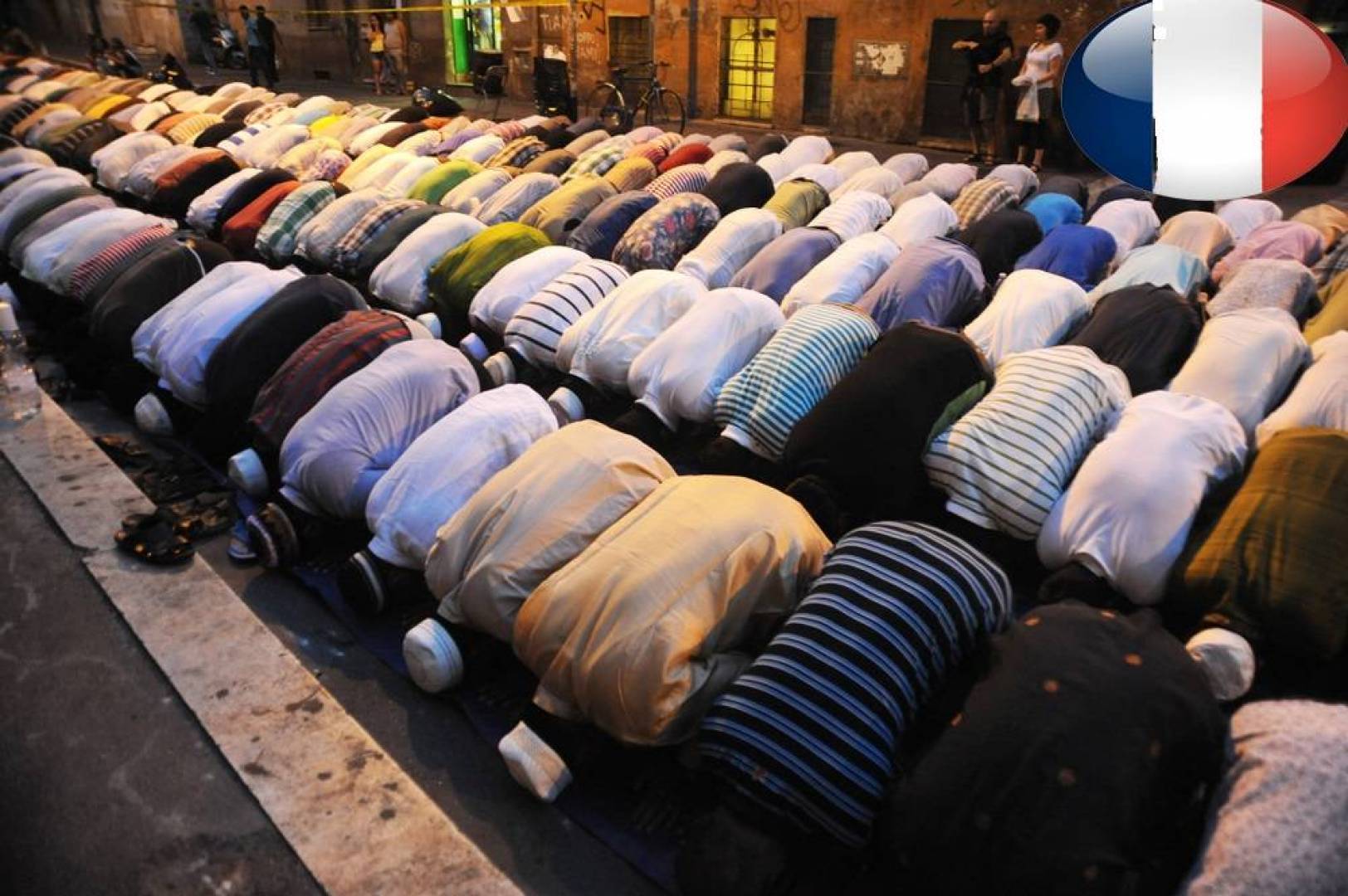 فرنسا تسمح باستئناف المراسم الدينية المحظورة بسبب «كورونا»  
