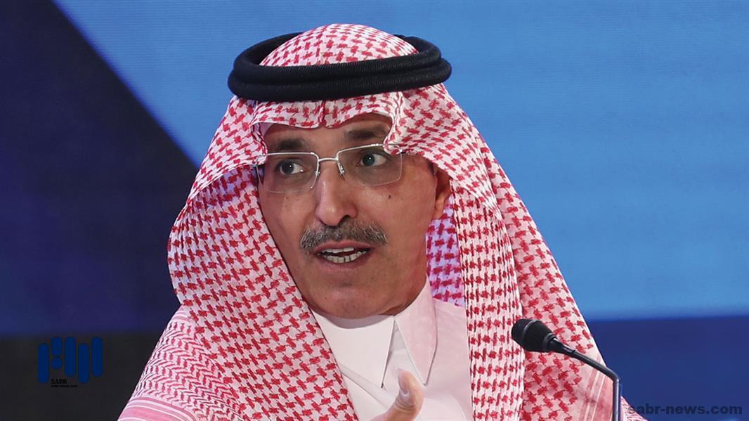 وزير المالية السعودي: اقتصاد المملكة قادر على التعامل بمرونة واحترافية مع تداعيات أزمة كورونا 