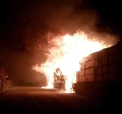 «الموانئ»: اندلاع حريق في منطقة غرب ميناء عبدالله