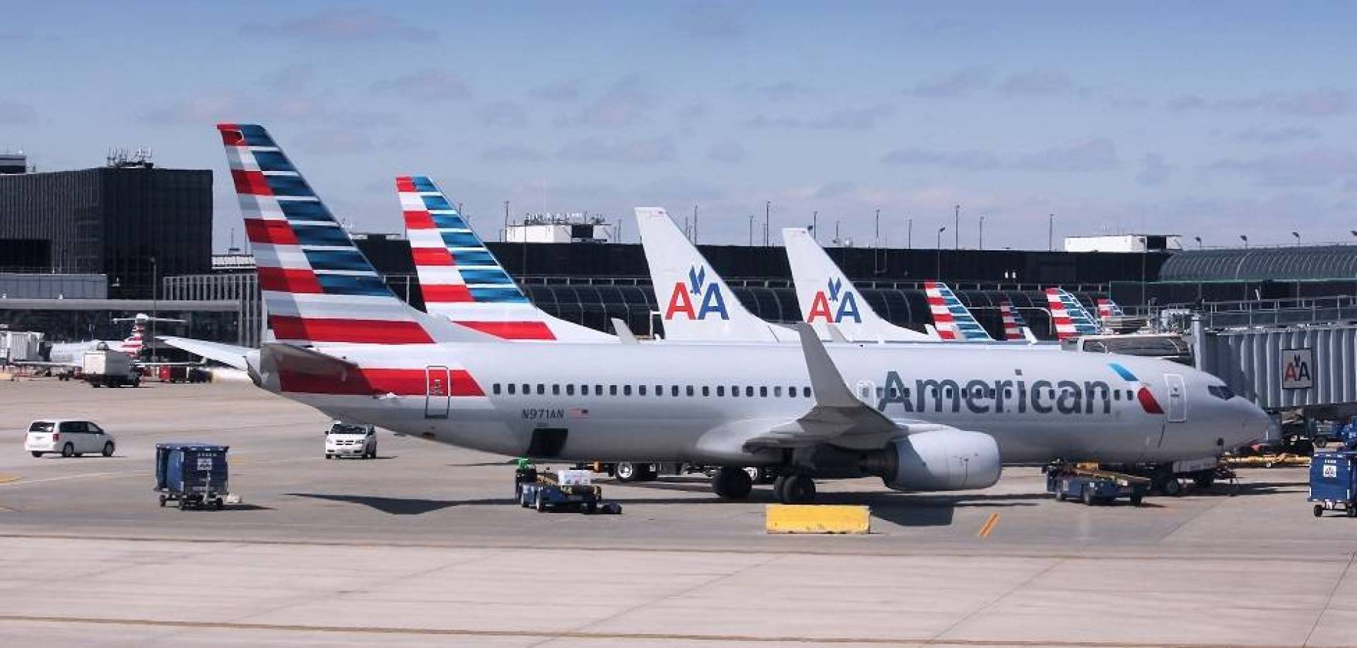 الخزانة الأميركية تتفق مع 5 شركات طيران حول قروض بمليارات الدولارات  