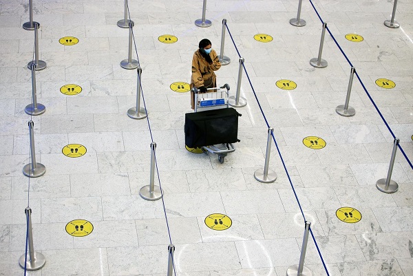 ما هي الأسباب الحقيقة لمنع دخول المسافرين من 31 دولة إلى الكويت؟