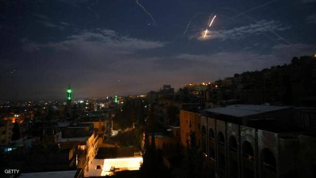 إسرائيل تنفذ ضربات جوية على أهداف في سورية