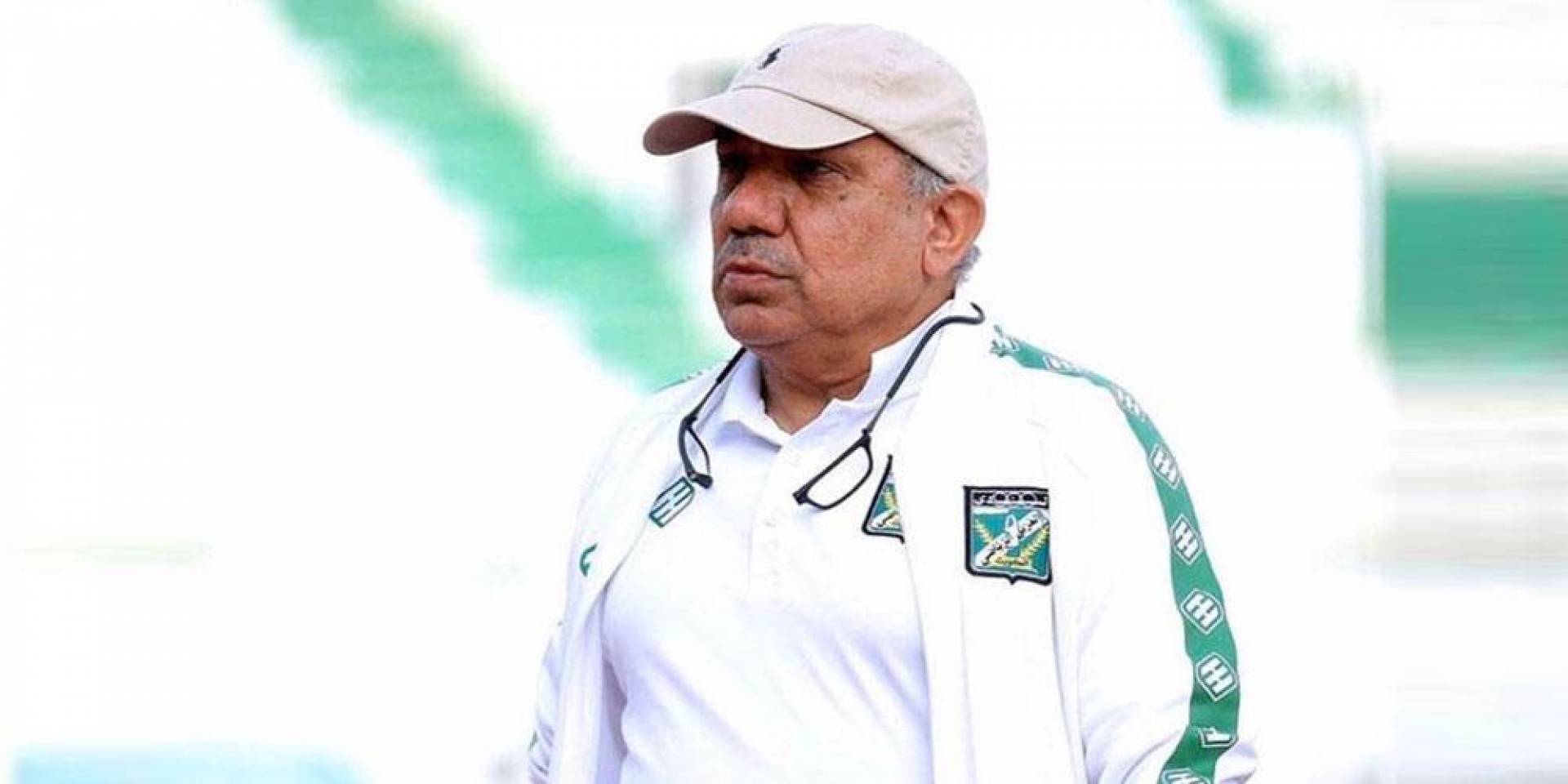 النادي العربي يعلن إصابة رئيس جهاز كرة القدم علي مندني بـ«كورونا»   