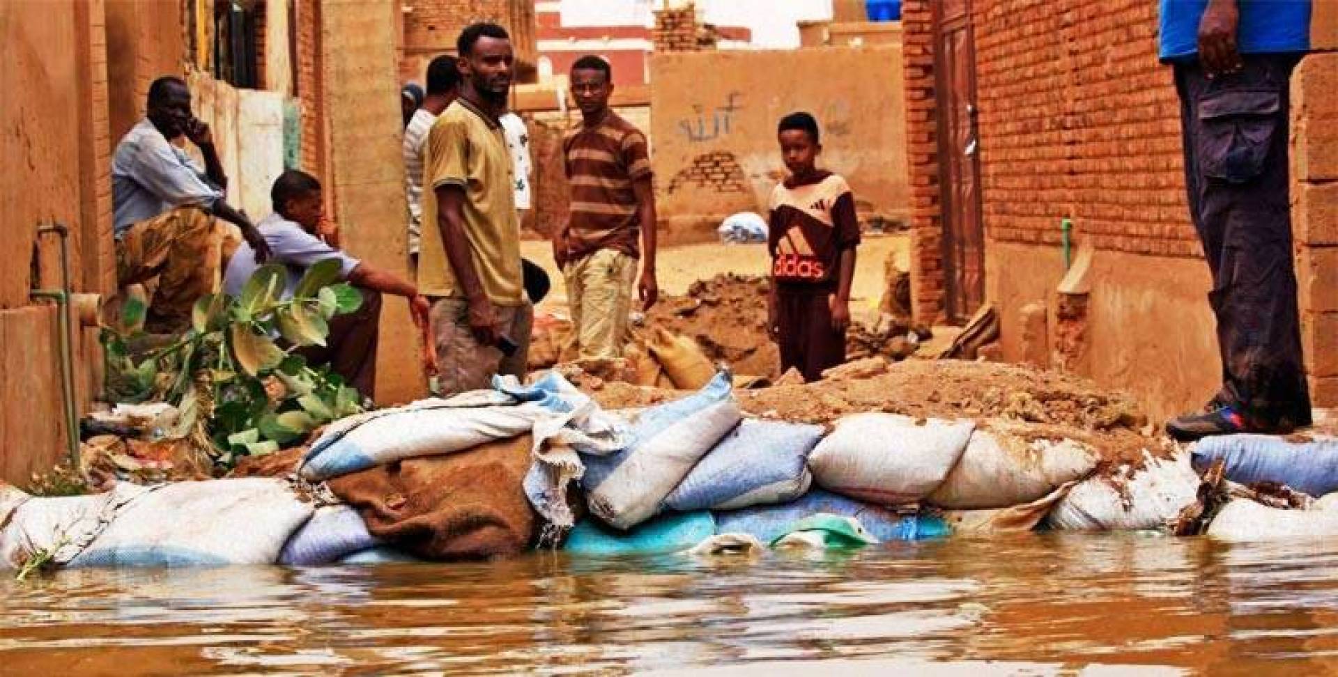 السماح بإرسال التبرعات إلى السودان عبر محال الصرافة