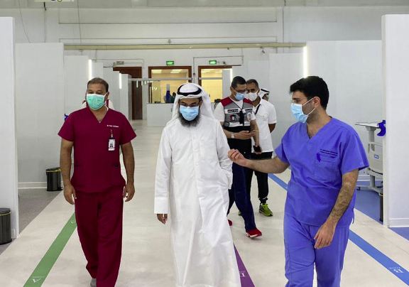 تدشين أجنحة طبية بمستشفى الكويت الميداني