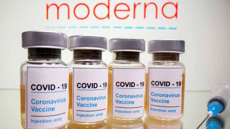بريطانيا تمنح الاعتماد للقاح «موديرنا» المضاد لكورونا 