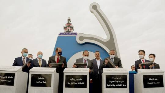رئيس الحكومة العراقية يضع حجر الأساس لميناء «الفاو الكبير