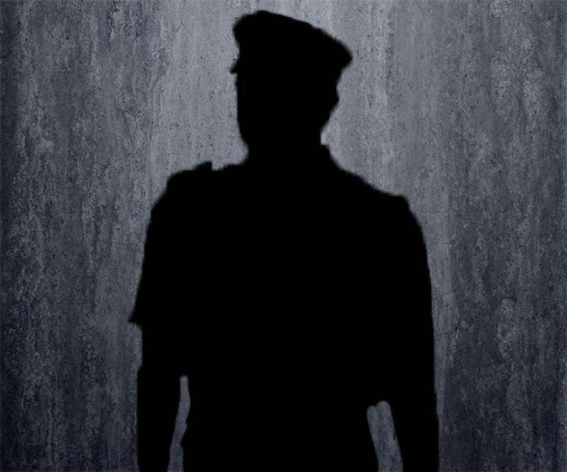 تغريم ضابط نسي «الكمام»