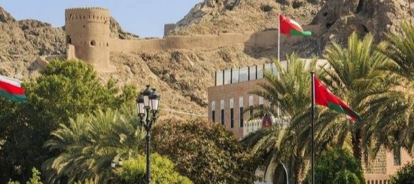 سلطنة عمان تبدأ حظر استقبال مواطني 14 دولة    