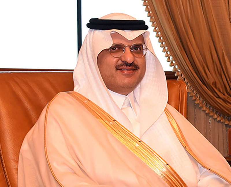 السفير السعودي: أنا بدوي ثوبي على المتن مشقوق  