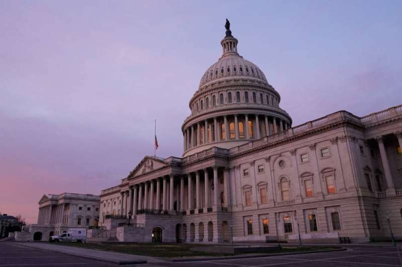 واشنطن تحقق في مصادرة بيانات اتصالات خاصة بنواب ديموقراطيين